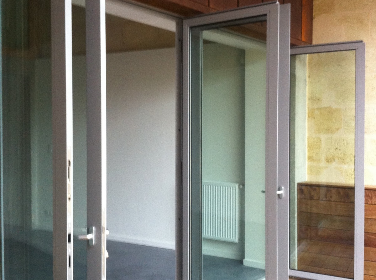 2 MAISONS & 2 APPARTEMENTS