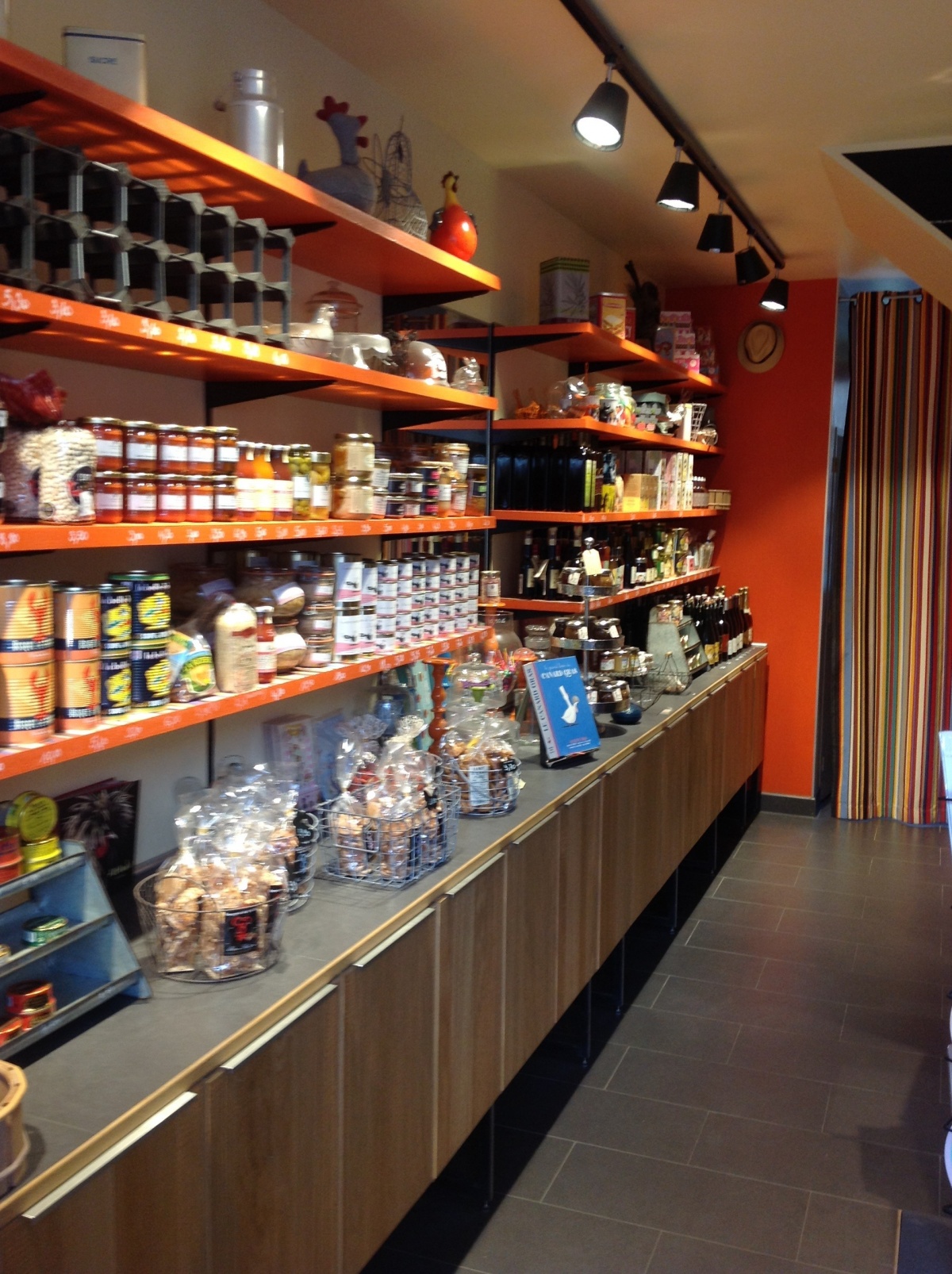 CREATION D'UNE EPICERIE FINE F