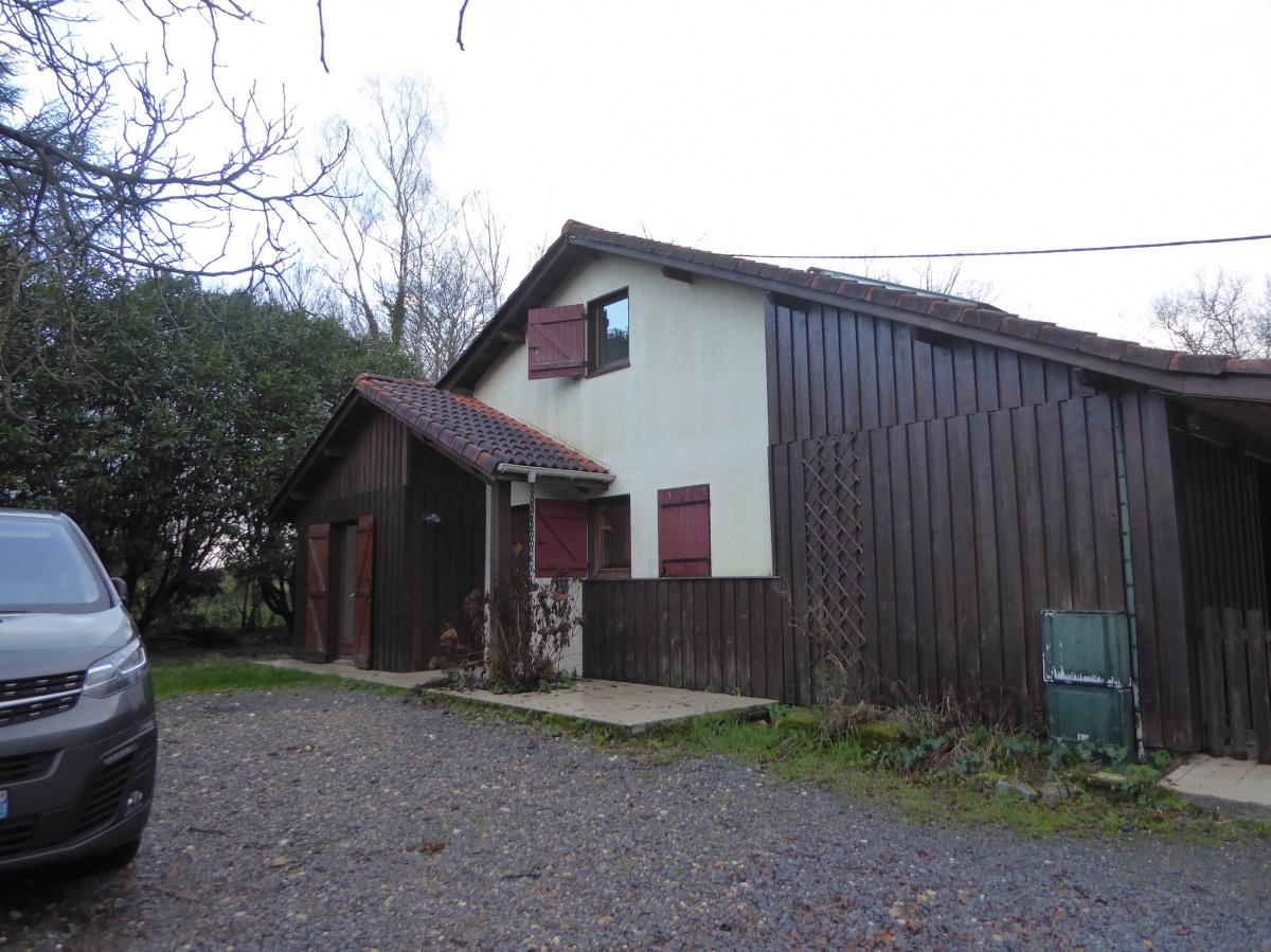 Une Landaise dans la Prairie 2024 : EDL - Facade extrieure ct rue