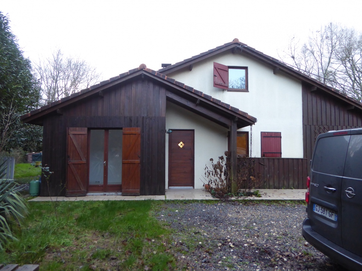 Une Landaise dans la Prairie 2024 : EDL - Facade extrieure ct rue