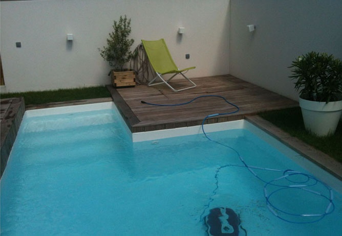 Maison DARGET : Photo piscine - Local technique