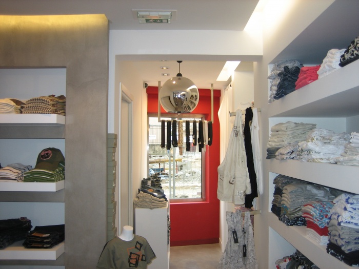 R�am�nagement du magasin de v�tements : Espace enfants