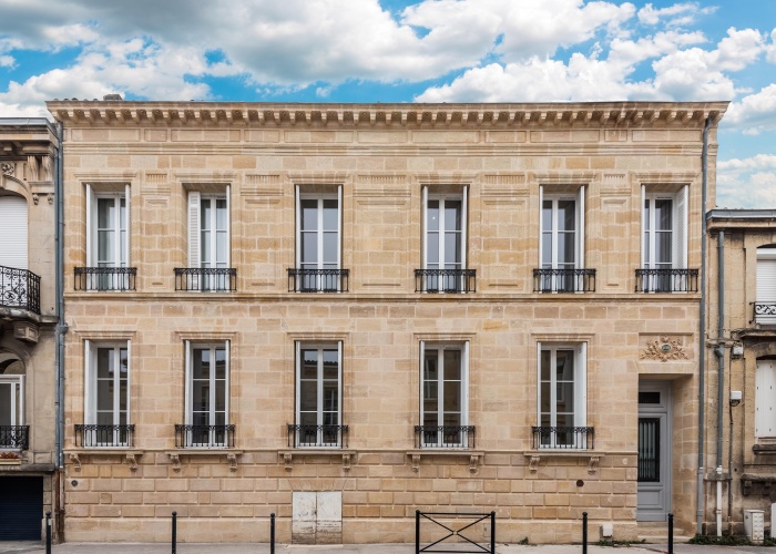 Rhabilitation, surlvation et extension d'un immeuble  Bordeaux : image_projet_mini_92570